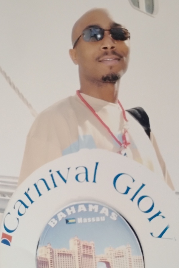 Cruise Brothers Travel Agent Jason Everett